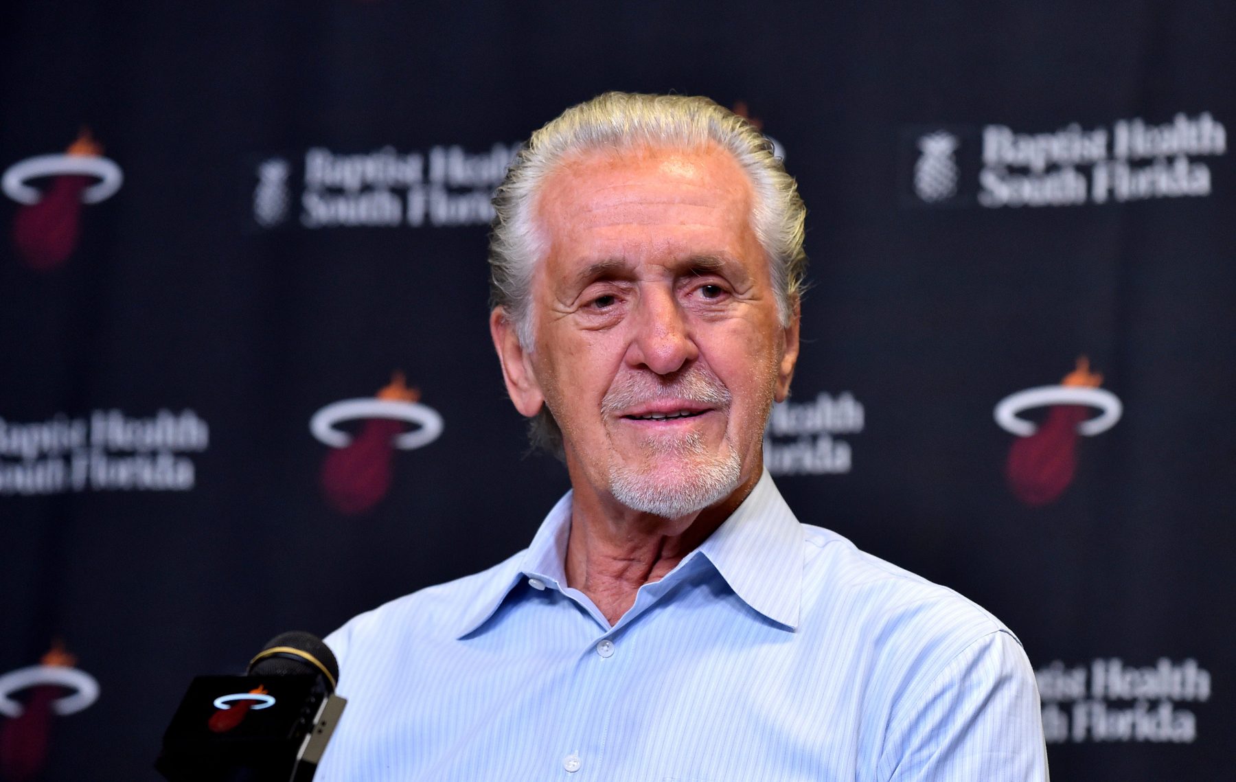 pat riley collar